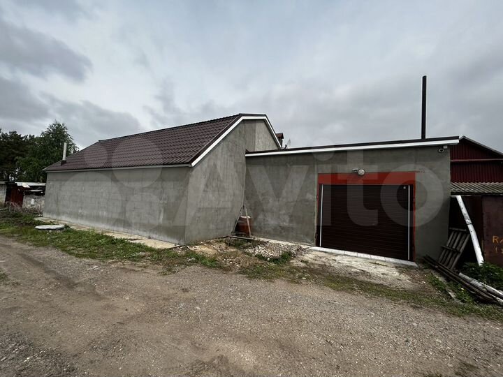 Дом 220 м² на участке 8,9 сот.