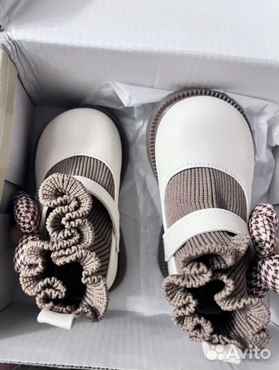 Ботинки для девочки