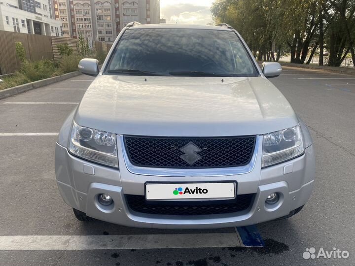 Suzuki Grand Vitara 2.4 AT, 2011, 225 000 км