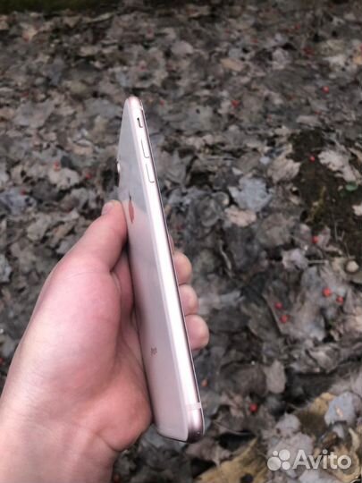 iPhone 8 Plus, 64 ГБ