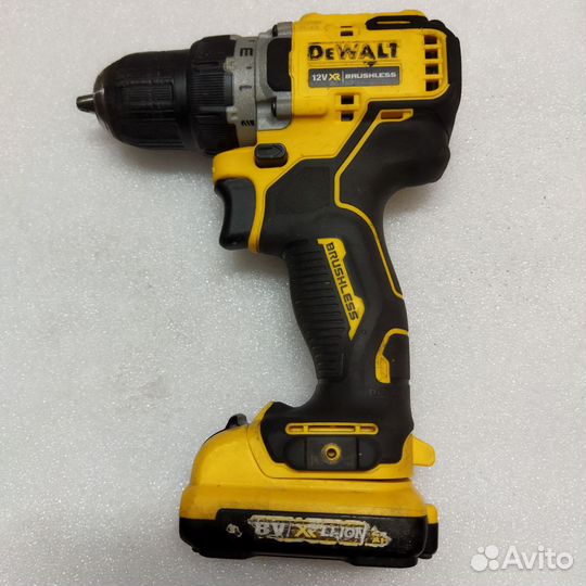 Dewalt dcd701 шуруповёрт
