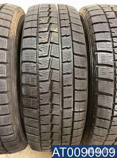 Dunlop Winter Maxx WM01 215/65 R16 98V