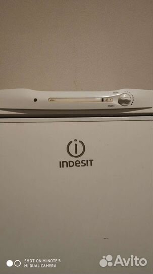 Холодильник Indesit C132G.016