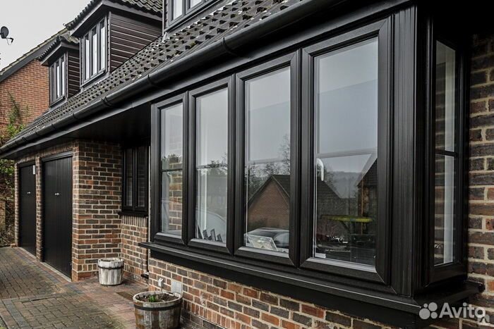 Окна под дерево с подоконником