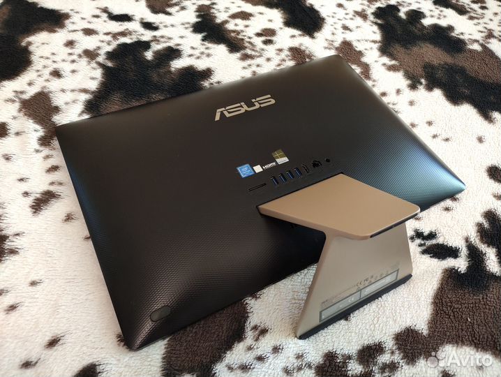 Моболок Asus, Win 11