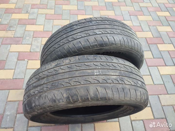 Yokohama BluEarth-A 215/65 R16