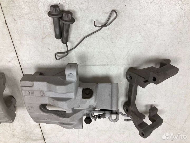 Пескоструйная обработка мелких деталей