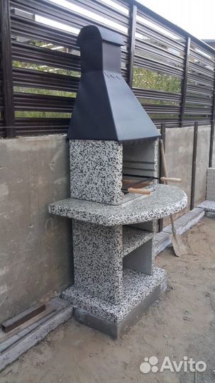 Камин-барбекю