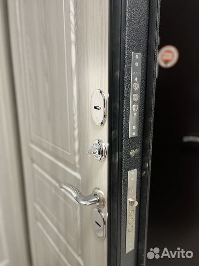 Дверь с терморазрывом Берлога