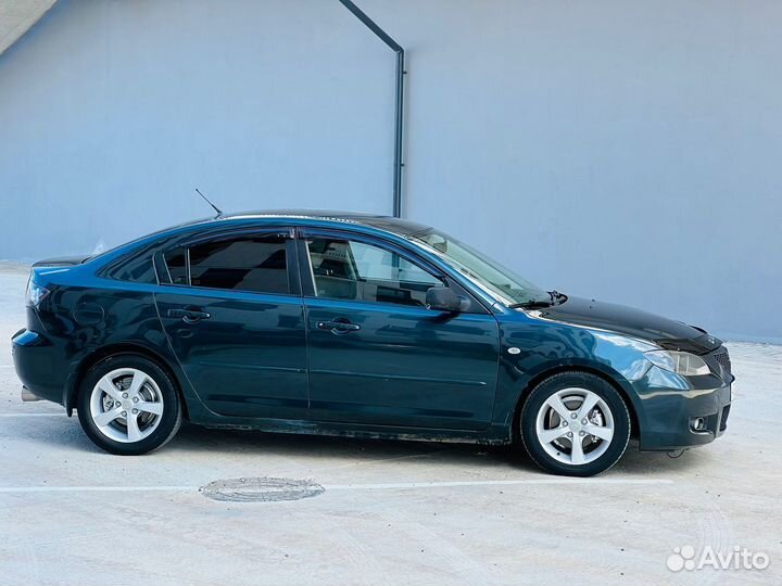 Mazda 3, 2005