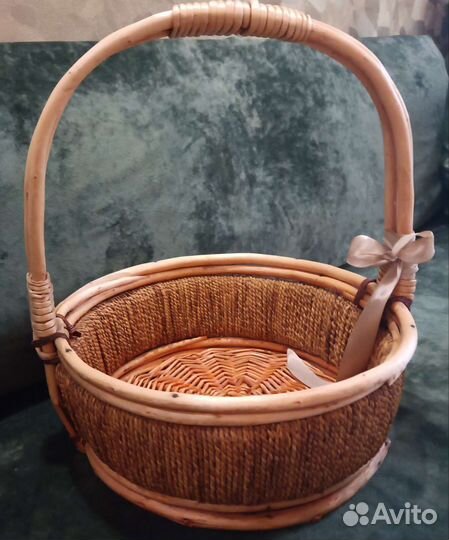 Корзина плетеная