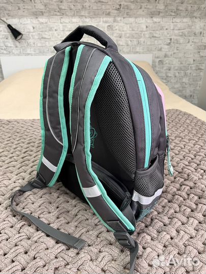 Рюкзак школьный