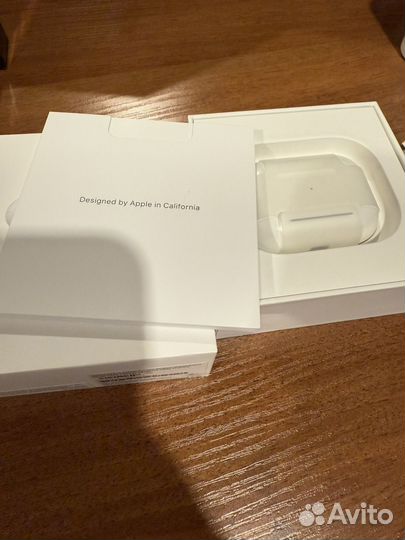 AirPods Pro первого поколения