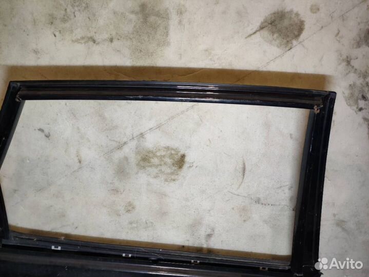 Задняя левая дверь Kia Ceed 1