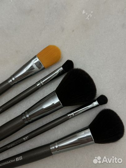 Набор кистей для макияжа