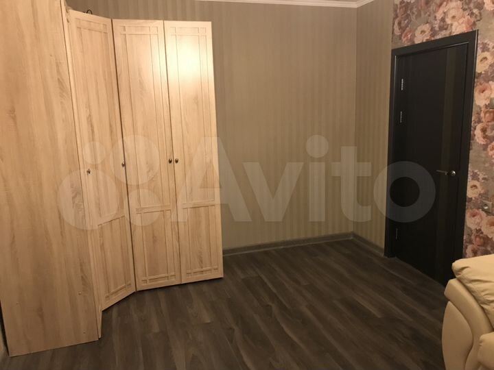 2-к. квартира, 52 м², 12/17 эт.