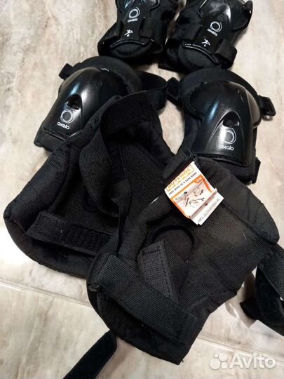 Роликовые коньки детские,шлем,защита,сумка