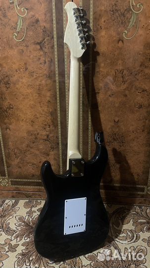 Электро гитара с комбиком