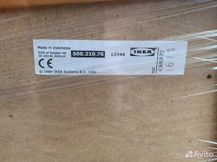 Мольберт ikea, в хорошем состоянии с бумагой