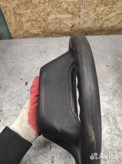 Руль Volkswagen golf 4 1.9 sdi 1998