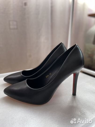 Туфли женские 37 размер