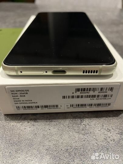 Samsung Galaxy S21 FE, 8/256 ГБ
