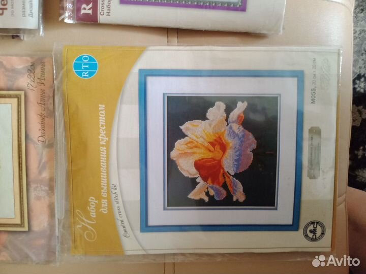 Наборы для вышивания