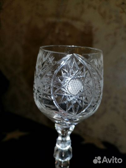 Хрустальные бокалы