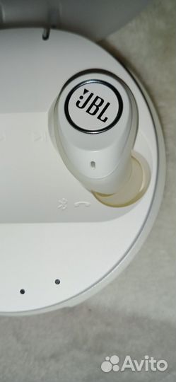 Беспроводные блютуз наушники jbl free x