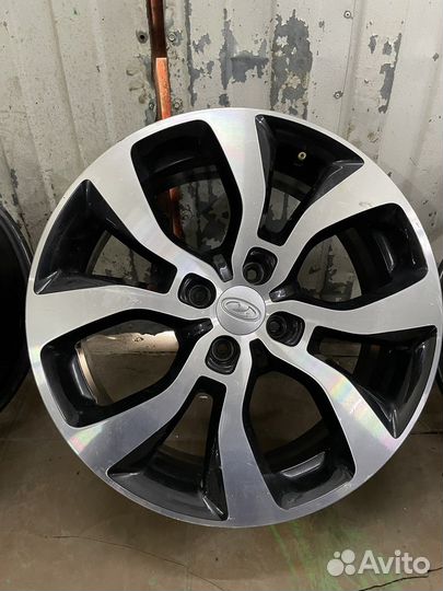 Диски на LADA Xray r17