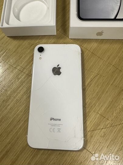 iPhone Xr, 64 ГБ