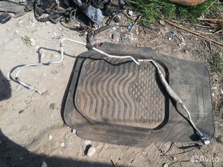 Трубка кондиционера Шкода Фабия 1