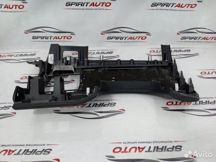 Накладка торпеды Genesis Gv80 1 D6JA 2020-2024