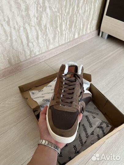 Кроссовки зимние reebok