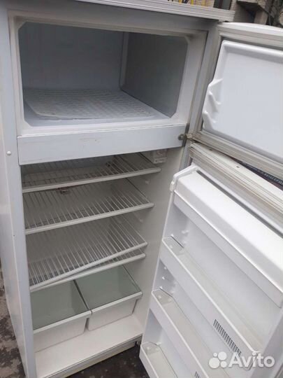 Холодильник бу Атлант с доставкой на дом подъем на