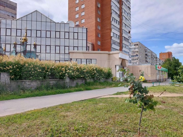 Свободного назначения, 700 м²