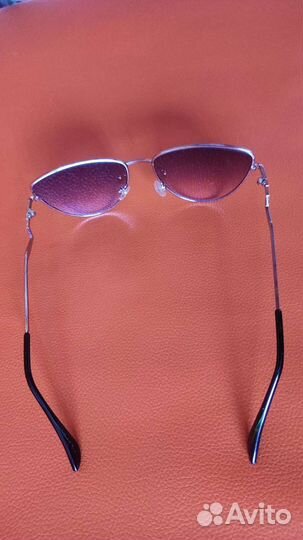 Солнцезащитные очки женские италия