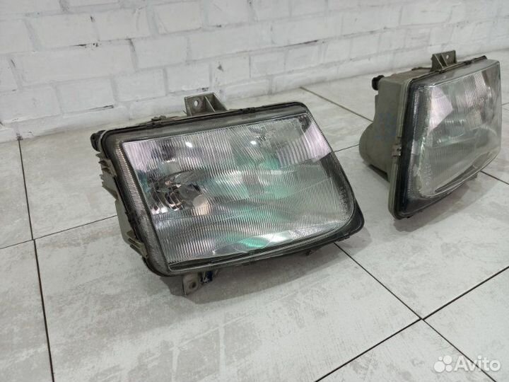 Фары комплект Mercedes Vito W638