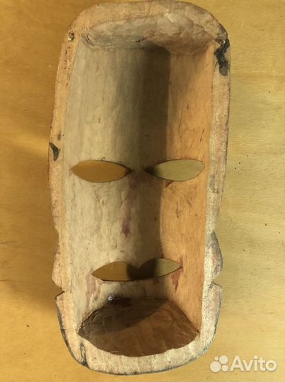 Маска ручная работа Ангола