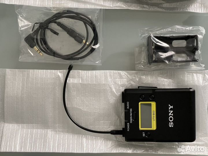 Радио микрофонная система Sony UWP-D16