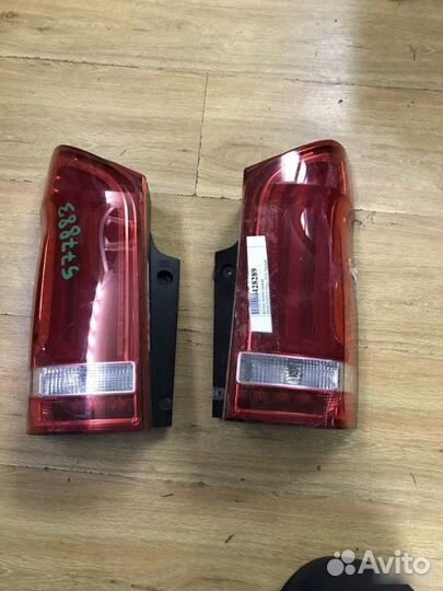 Фонарь задний Mercedes-Benz Vito