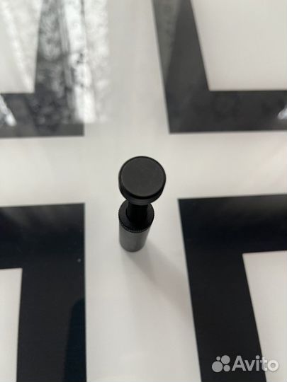 Держатель для видеокарты