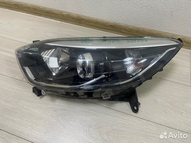 Фара левая Renault Kaptur 2016 Рено Каптюр