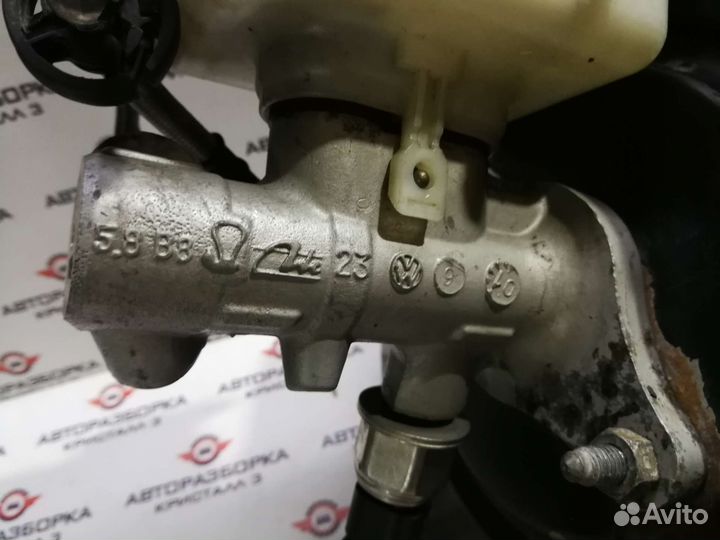 Вакуумный усилитель тормозов Volkswagen Golf-4