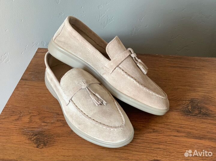 Лоферы из натуральной замши бежевые женские