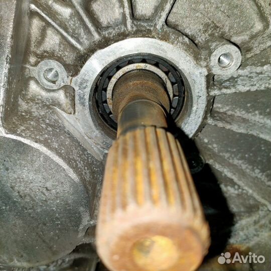 МКПП на запчатси от Ford Focus 2 (1.8) 6M5R7002ZD