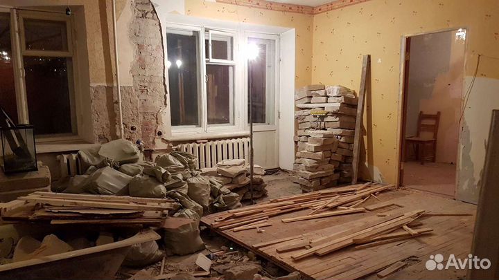 Демонтаж полов, стен, вывоз стяжка и др