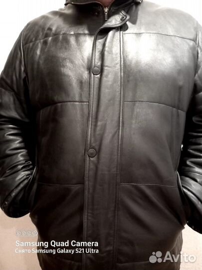 Кожаный пуховик с капюшоном