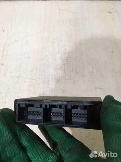 Блок управления парктрониками VW Passat B7