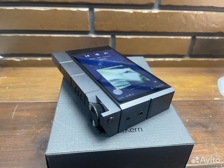 Hi-fi Плеер Astell&Kern kann cube